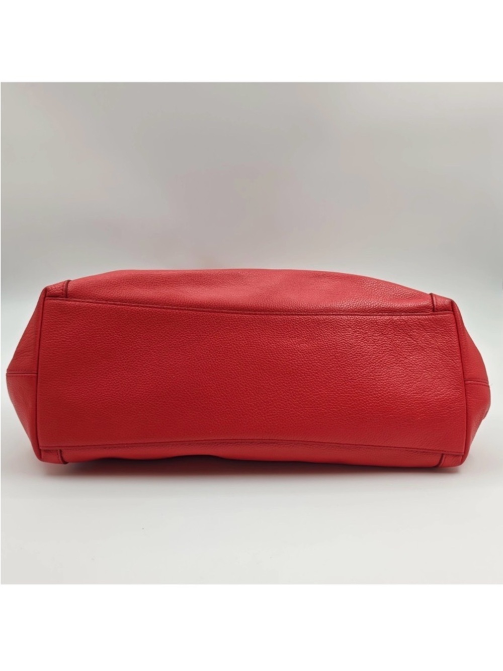 Coach Red Leather Shoulder Bag with Gold Logo - Picture 10 of 15